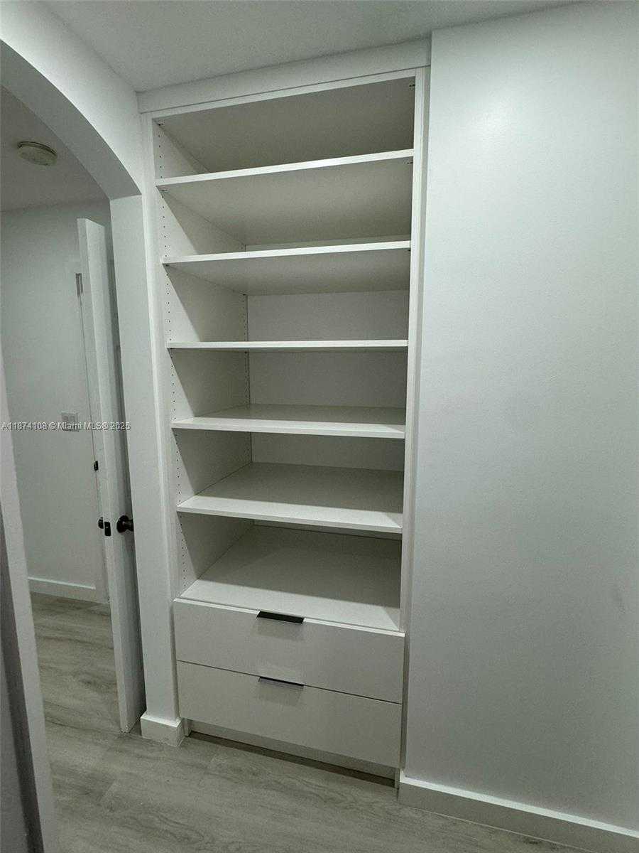 Small Image of 3871 SOUTH WEST 147TH AVE #3, Miami Number 22