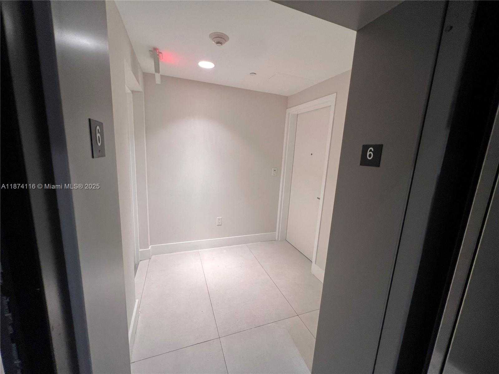 Small Image of 16385 BISCAYNE BLVD #606, North Miami Beach Number 7