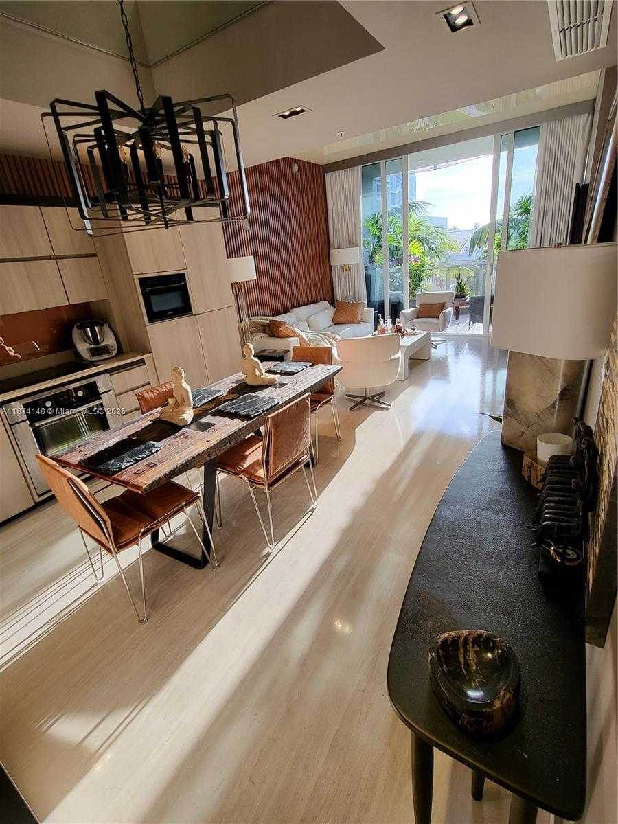Small Image of 2100 PARK AVE #303, Miami Beach Number 11