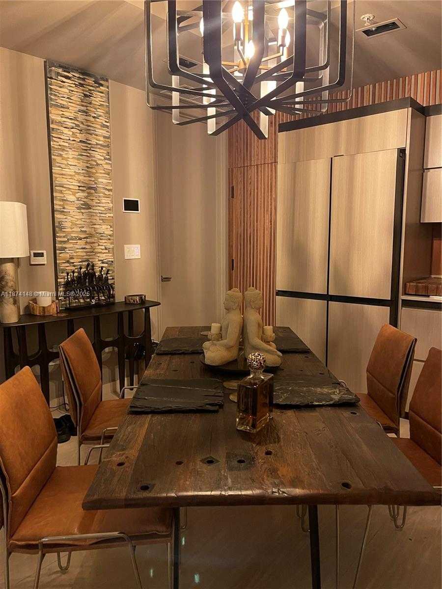 Small Image of 2100 PARK AVE #303, Miami Beach Number 15