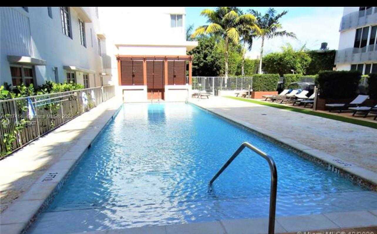 Small Image of 2100 PARK AVE #303, Miami Beach Number 32