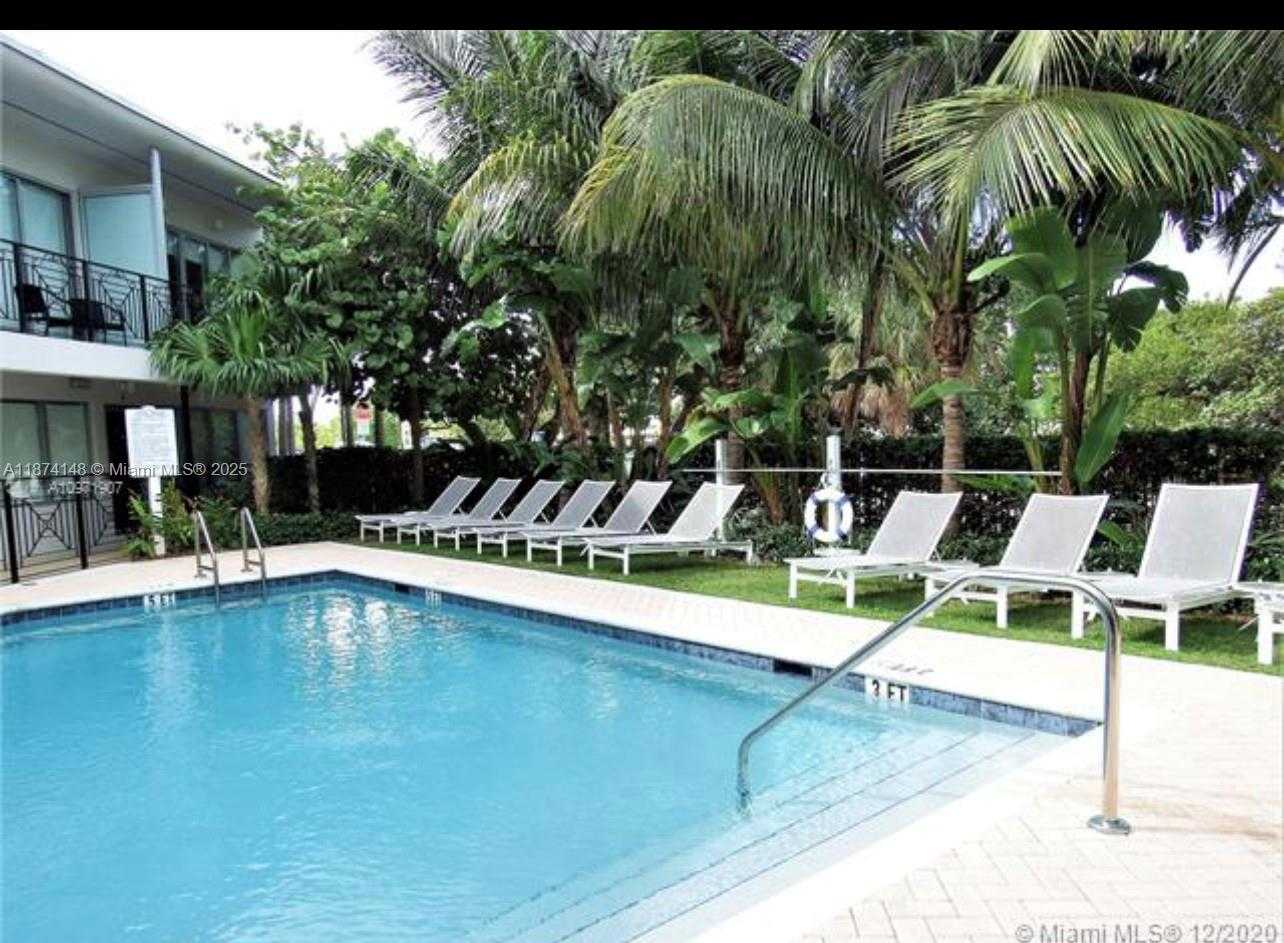 Small Image of 2100 PARK AVE #303, Miami Beach Number 33