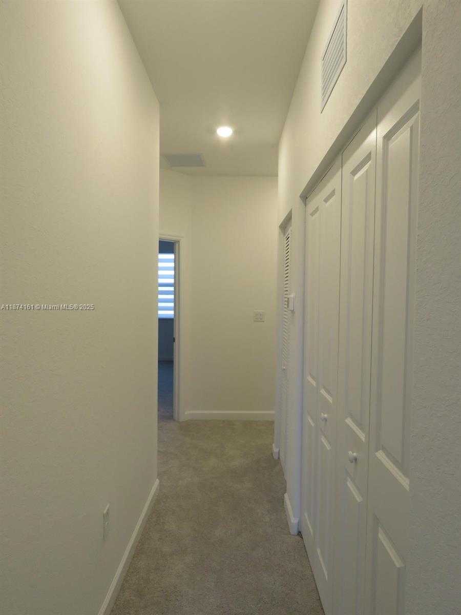 Small Image of 23316 SOUTH WEST 133RD CT, Miami Number 21