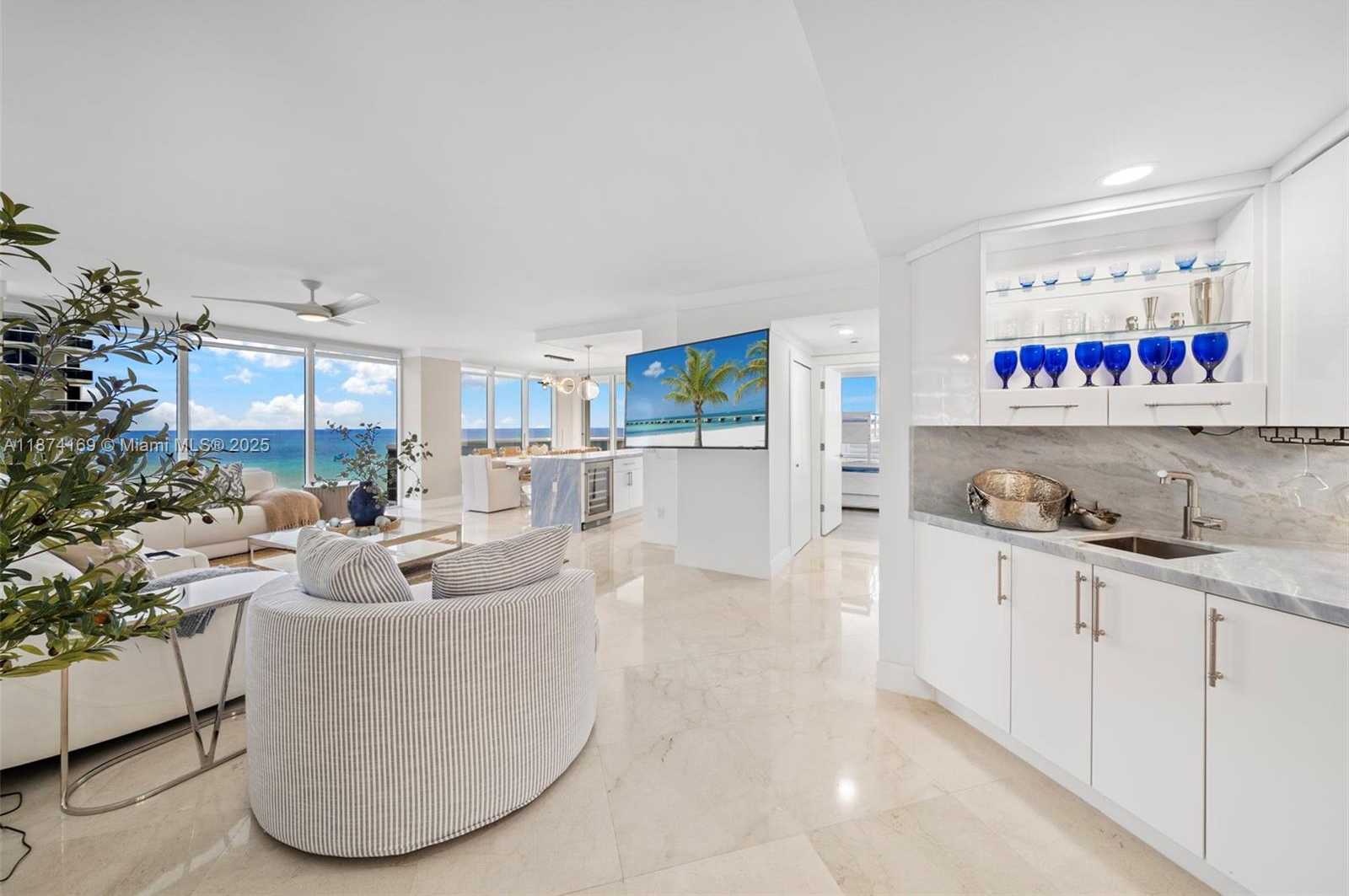Small Image of 4775 COLLINS AVE #1801, Miami Beach Number 4