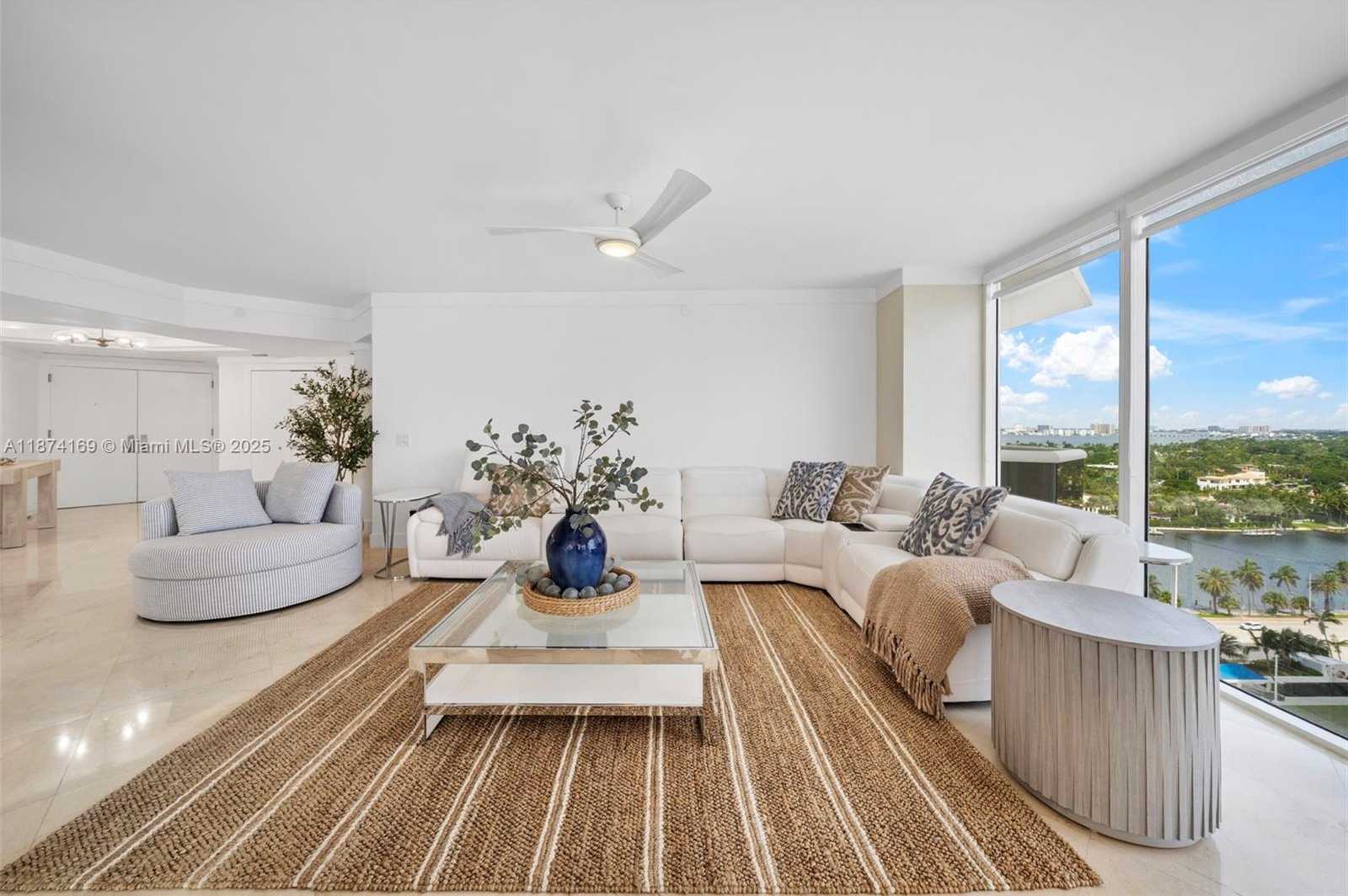 Small Image of 4775 COLLINS AVE #1801, Miami Beach Number 6