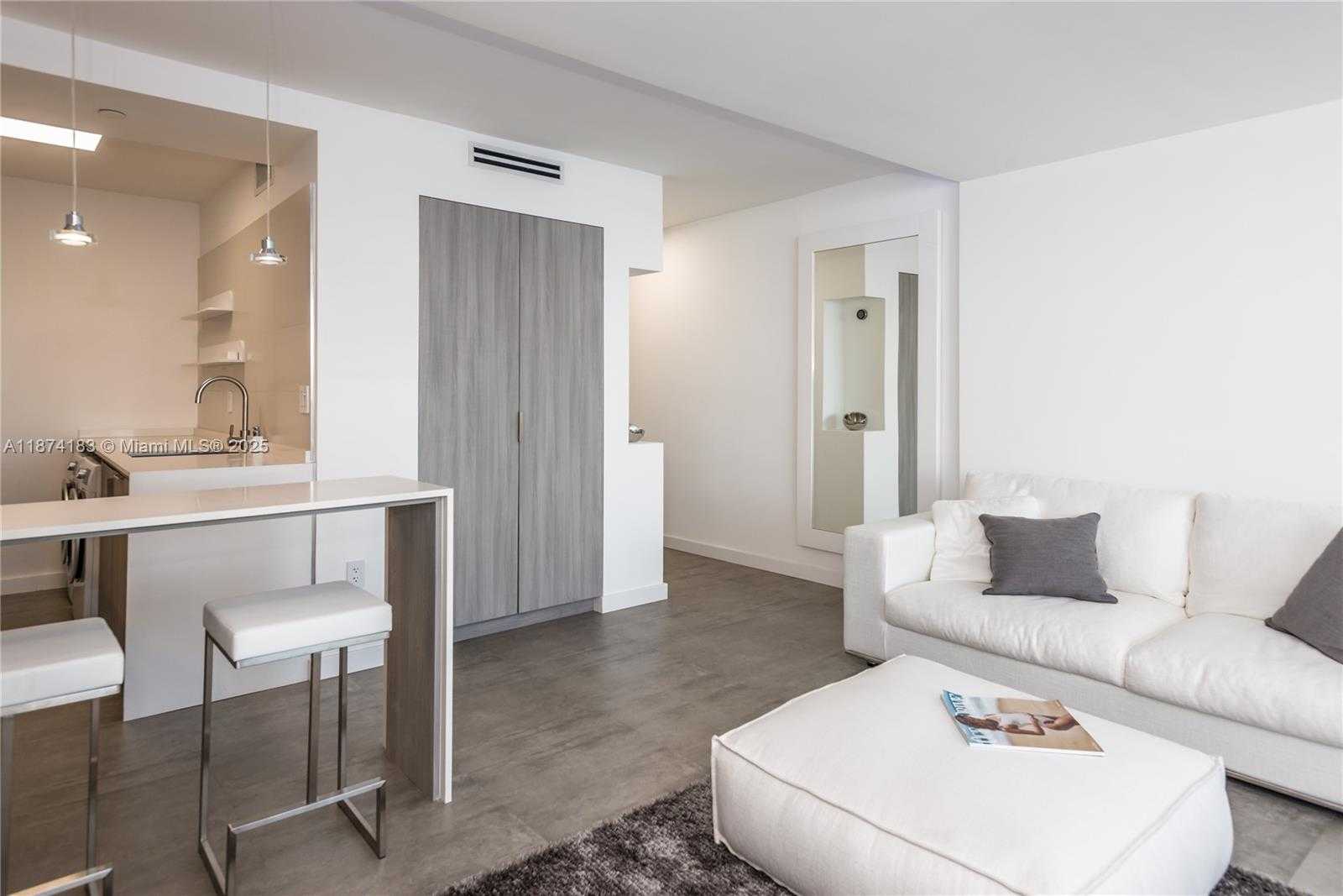 Small Image of 1500 BAY RD #1436S, Miami Beach Number 10