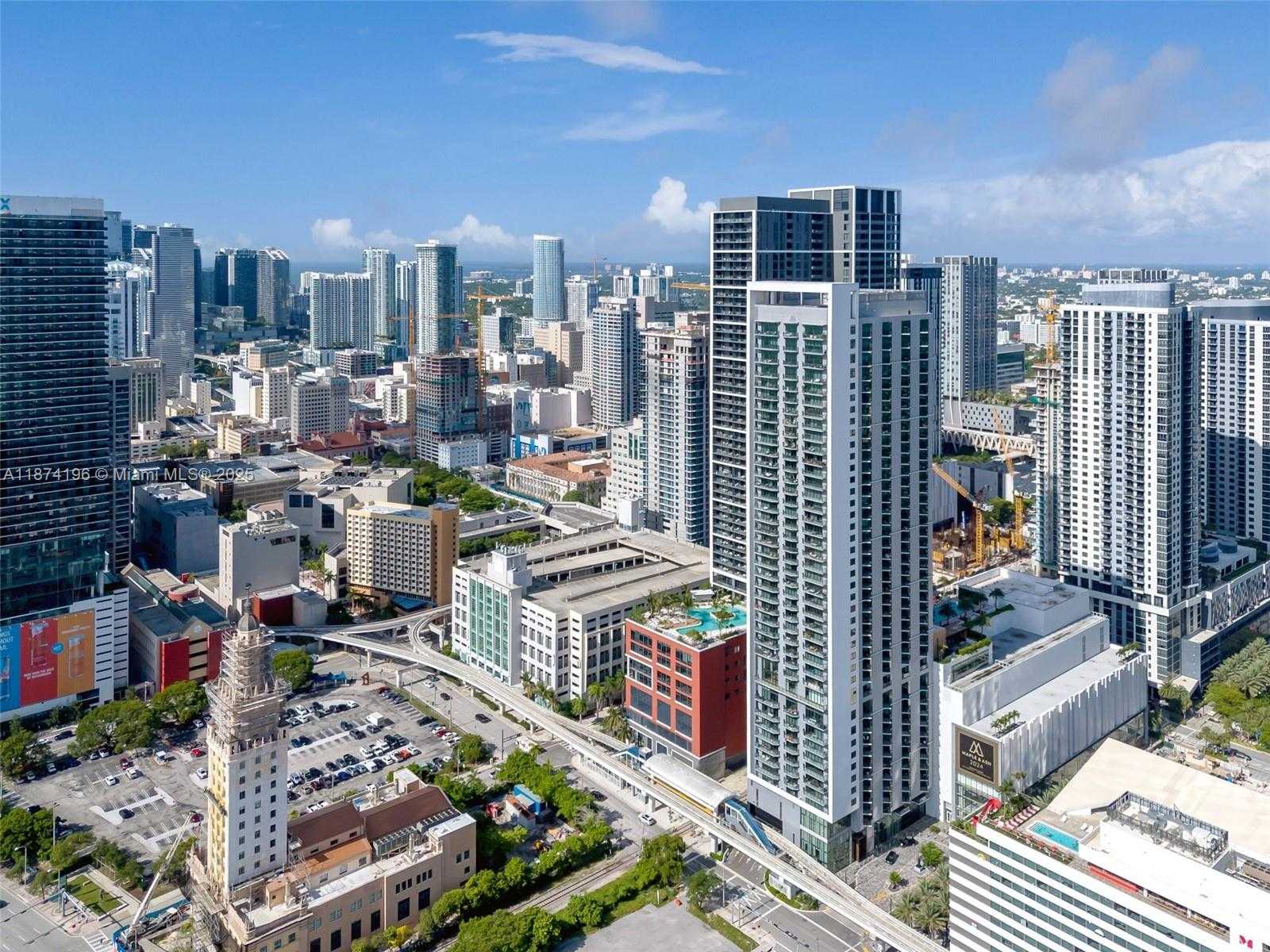 Small Image of 159 NORTH EAST 6TH ST #4016, Miami Number 36