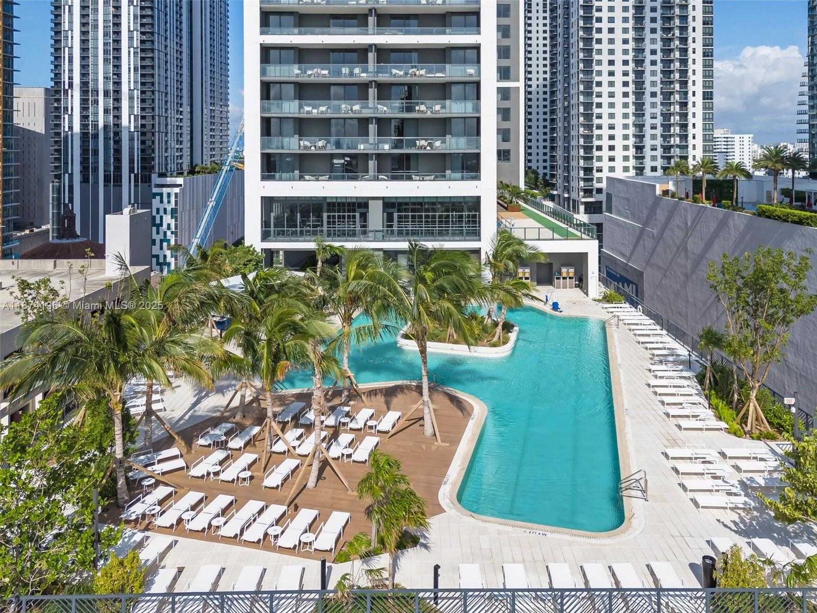 Small Image of 159 NORTH EAST 6TH ST #4016, Miami Number 37