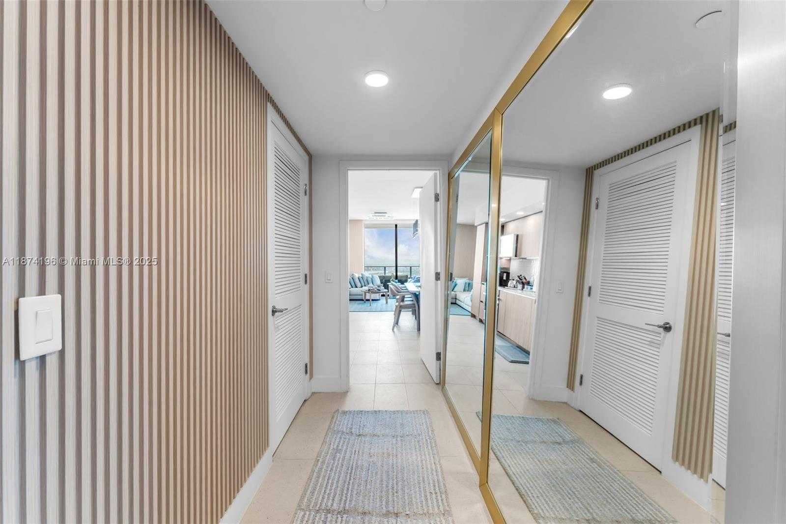 Small Image of 159 NORTH EAST 6TH ST #4016, Miami Number 5