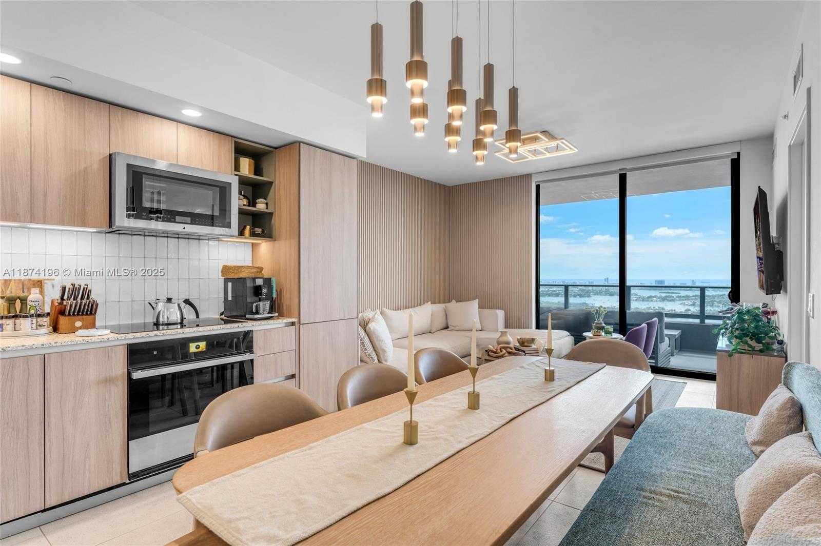 Small Image of 159 NORTH EAST 6TH ST #4016, Miami Number 9