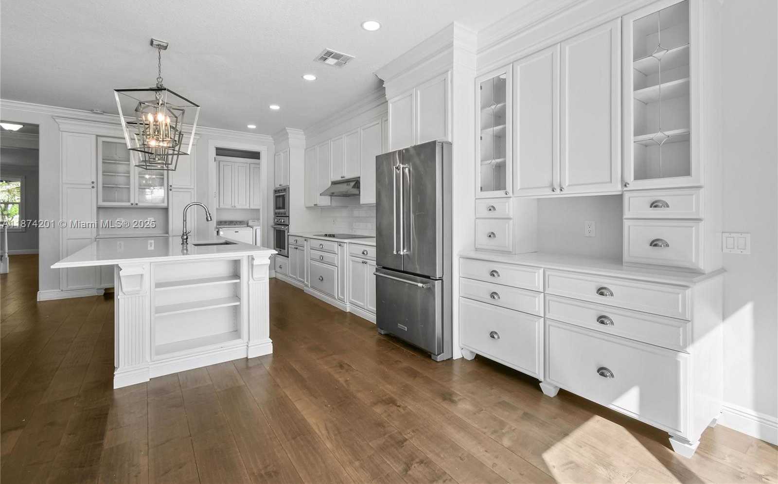 Small Image of 118 BARBADOS DR, Jupiter Number 19