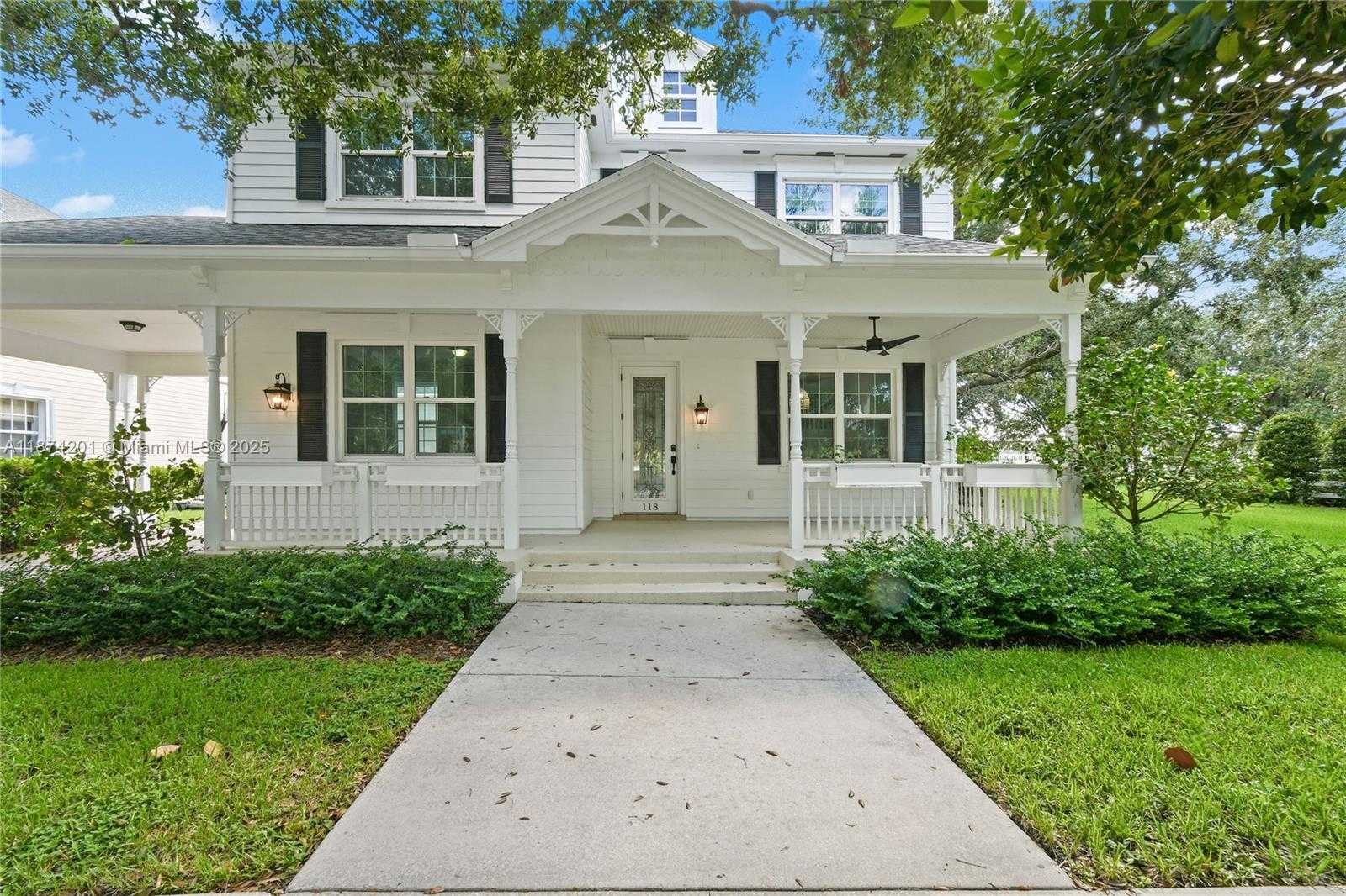 Small Image of 118 BARBADOS DR, Jupiter Number 2