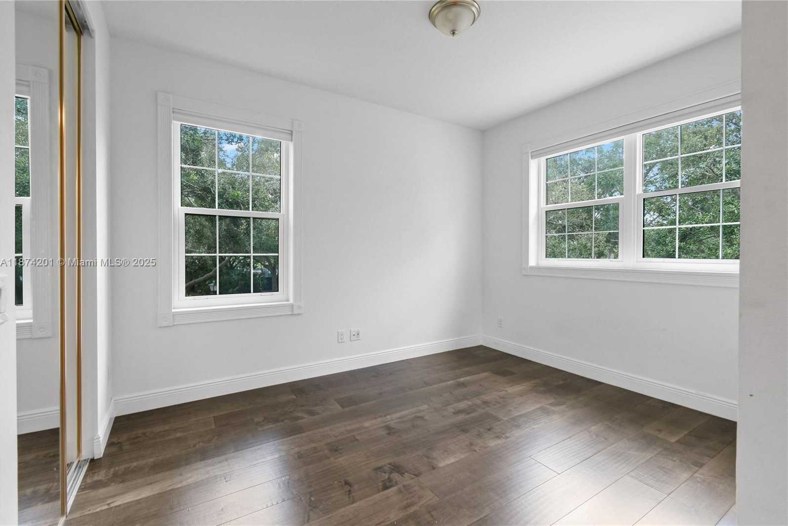 Small Image of 118 BARBADOS DR, Jupiter Number 42