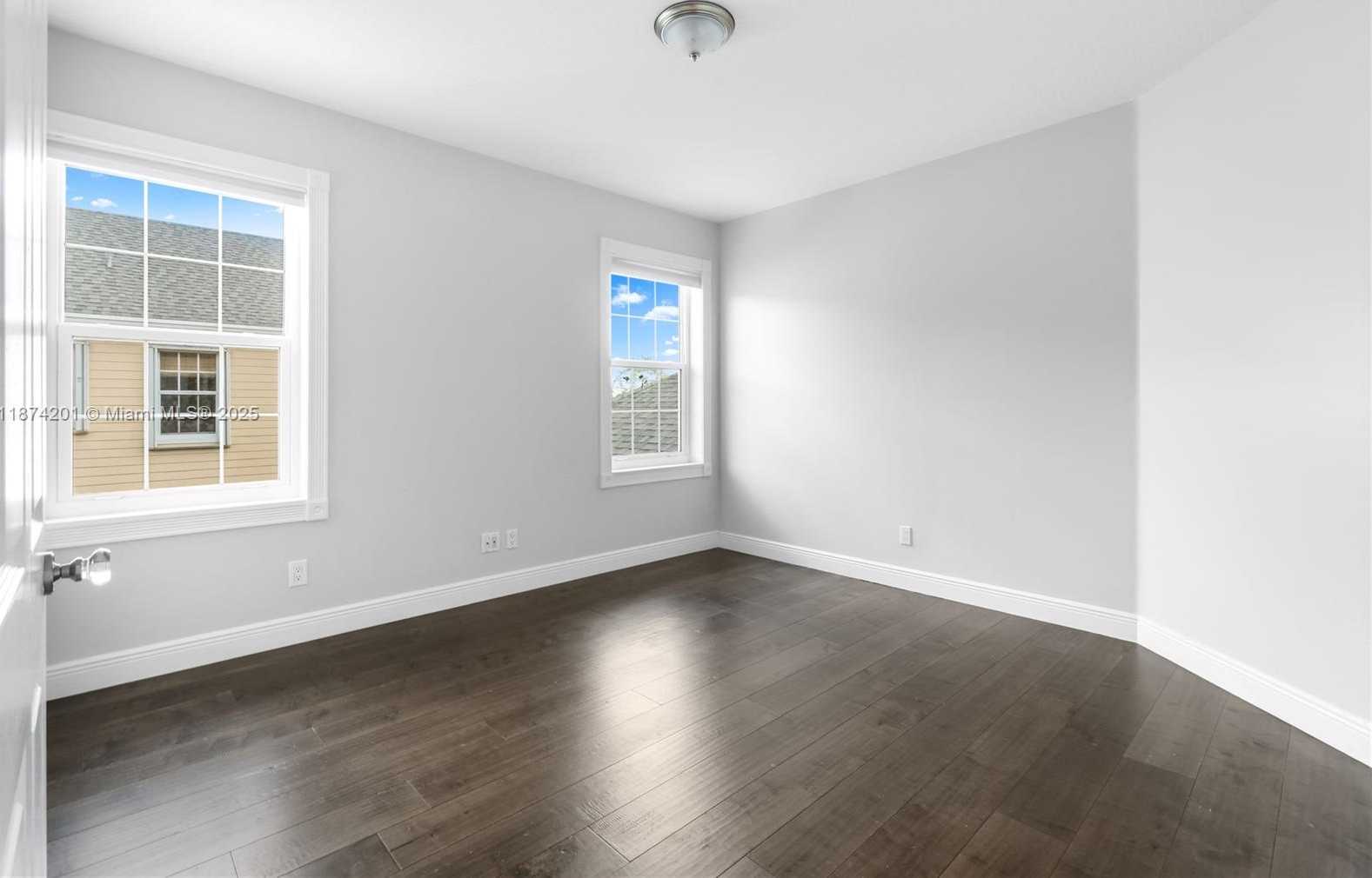 Small Image of 118 BARBADOS DR, Jupiter Number 44