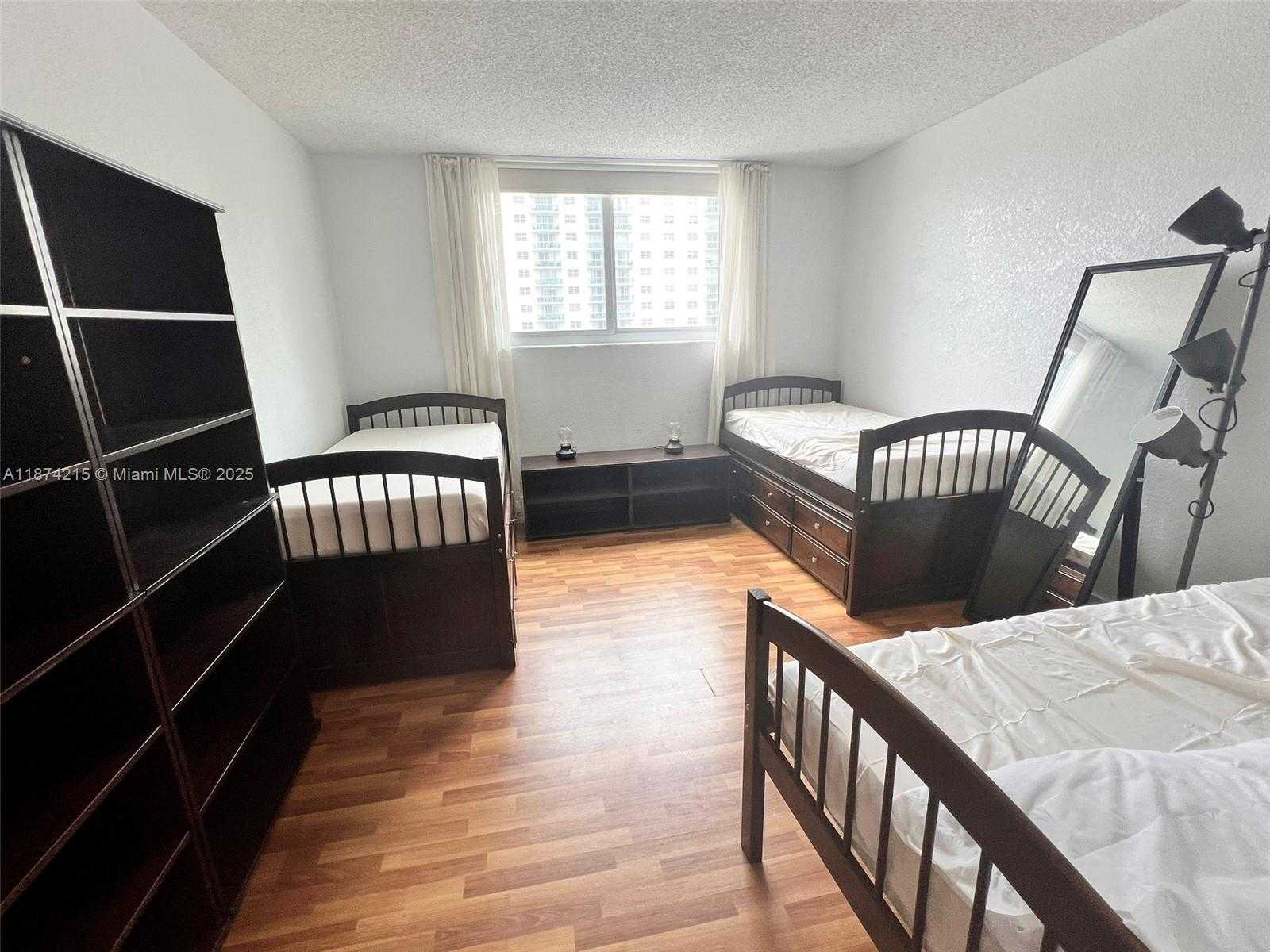 Small Image of 19380 COLLINS AV #601, Sunny Isles Beach Number 10