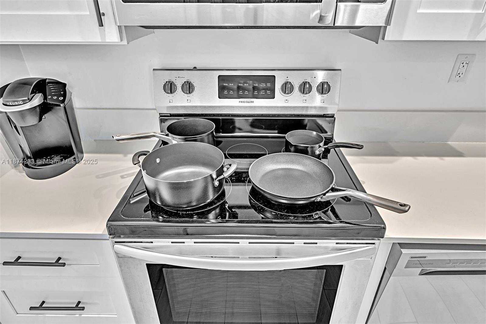 Small Image of 940 MICHIGAN AVE #10, Miami Beach Number 23