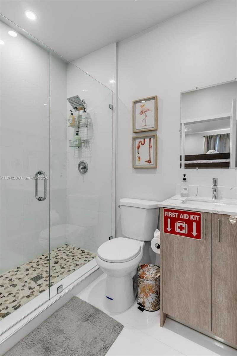 Small Image of 1430 NORTH EAST 11TH ST #2, Homestead Number 13