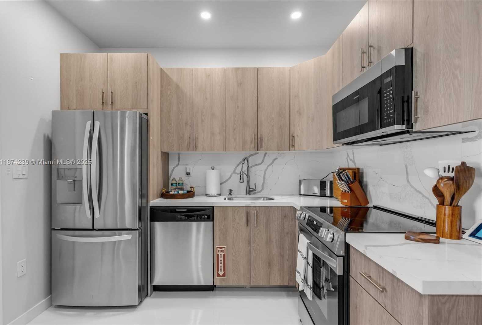 Small Image of 1430 NORTH EAST 11TH ST #2, Homestead Number 7