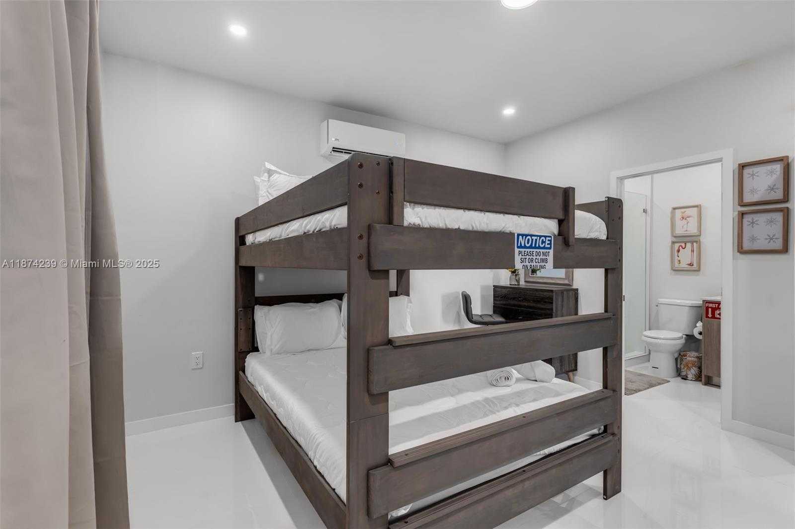 Small Image of 1430 NORTH EAST 11TH ST #2, Homestead Number 9