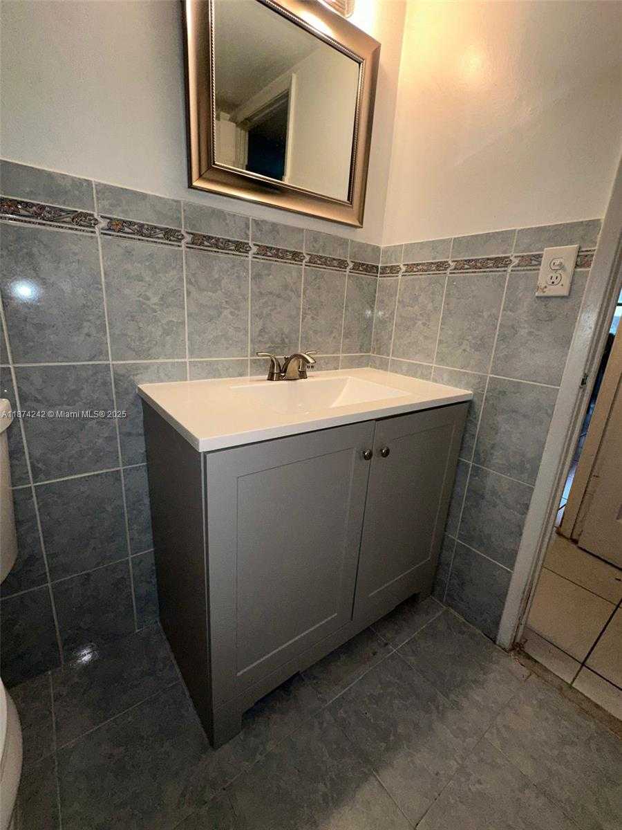 Small Image of 11287 SOUTH WEST 88TH ST #109L, Miami Number 5