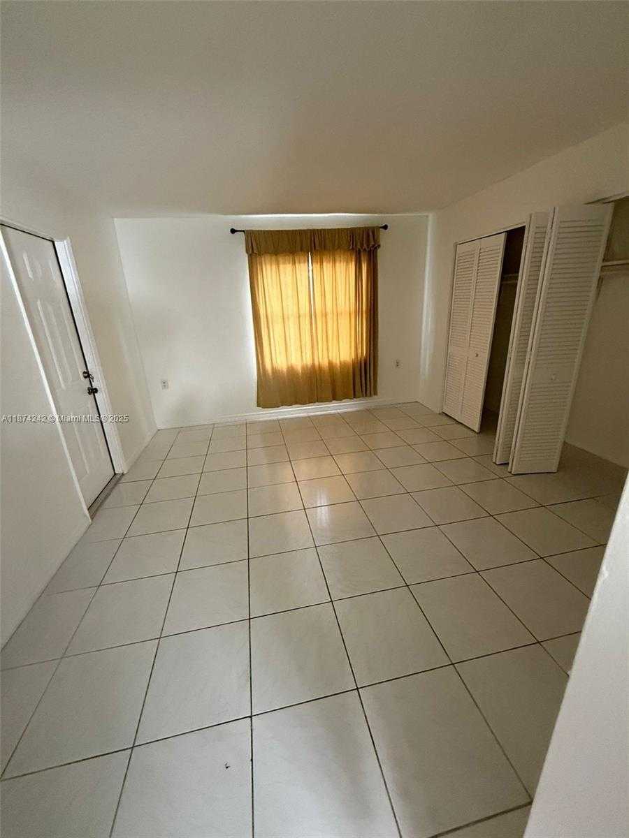 Small Image of 11287 SOUTH WEST 88TH ST #109L, Miami Number 7