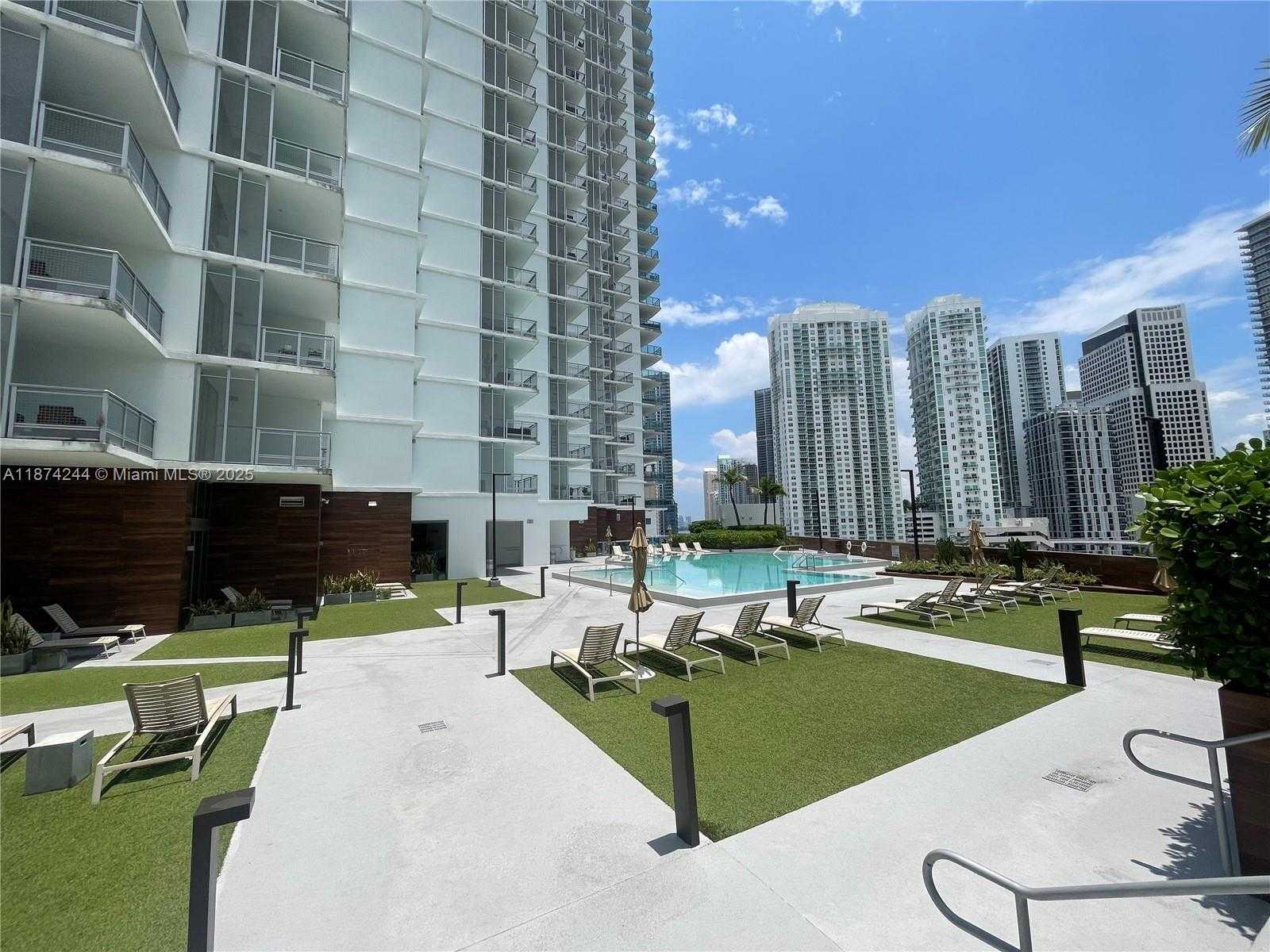 Small Image of 350 SOUTH MIAMI AVE #4003, Miami Number 21