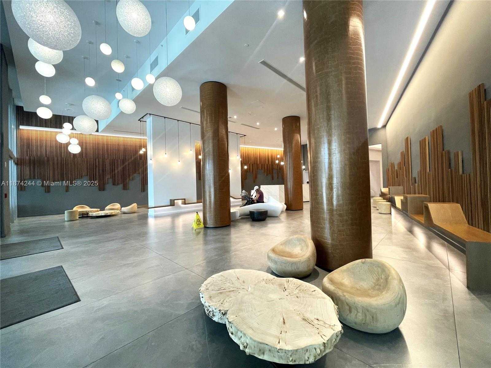Small Image of 350 SOUTH MIAMI AVE #4003, Miami Number 25