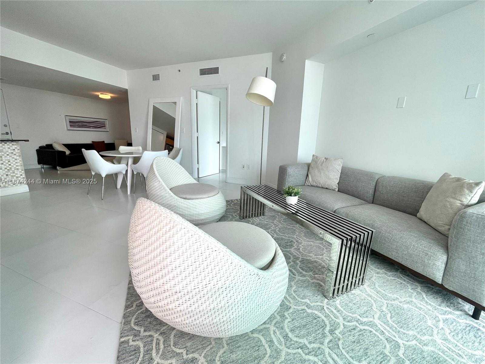 Small Image of 350 SOUTH MIAMI AVE #4003, Miami Number 4