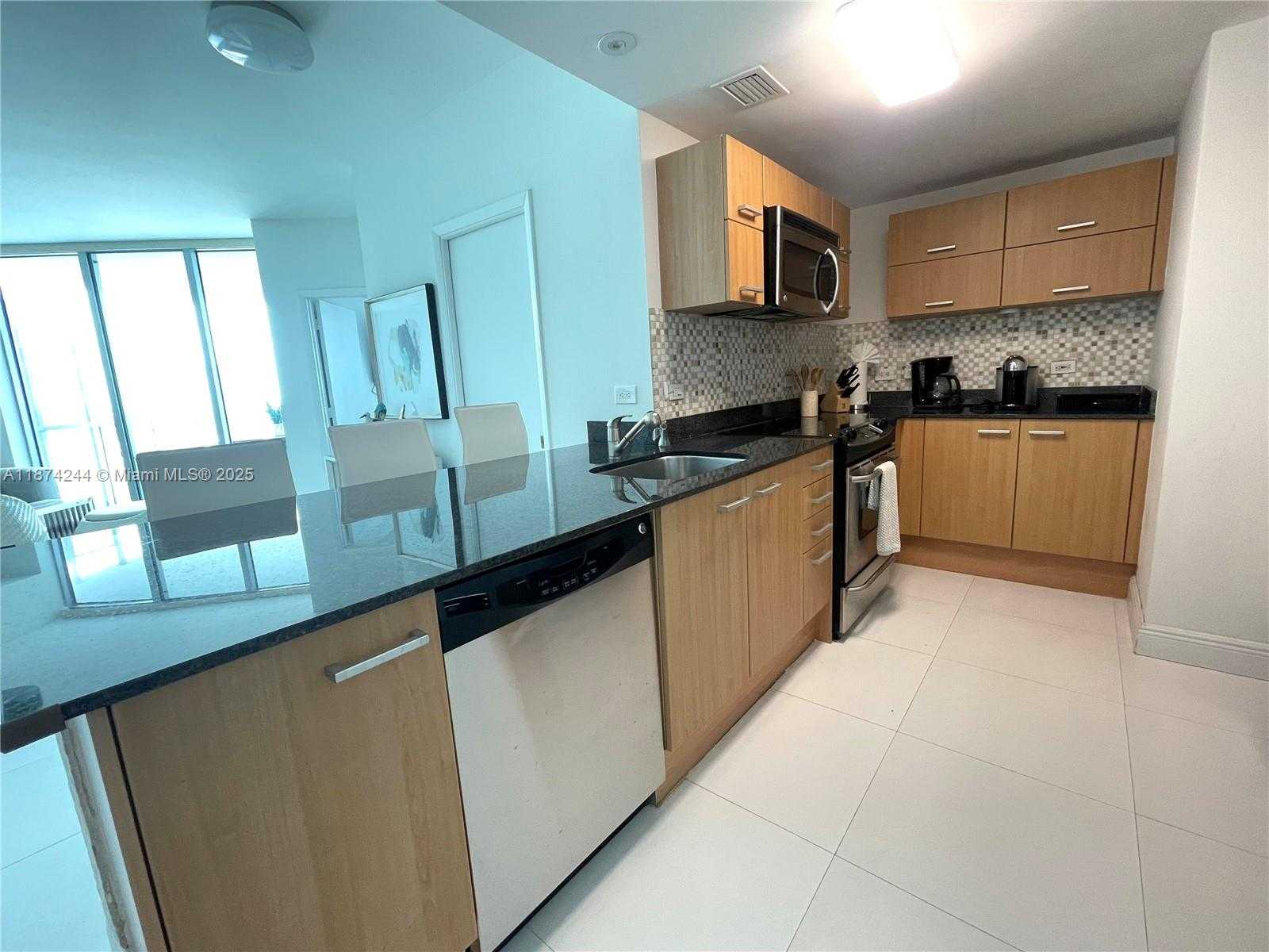 Small Image of 350 SOUTH MIAMI AVE #4003, Miami Number 8
