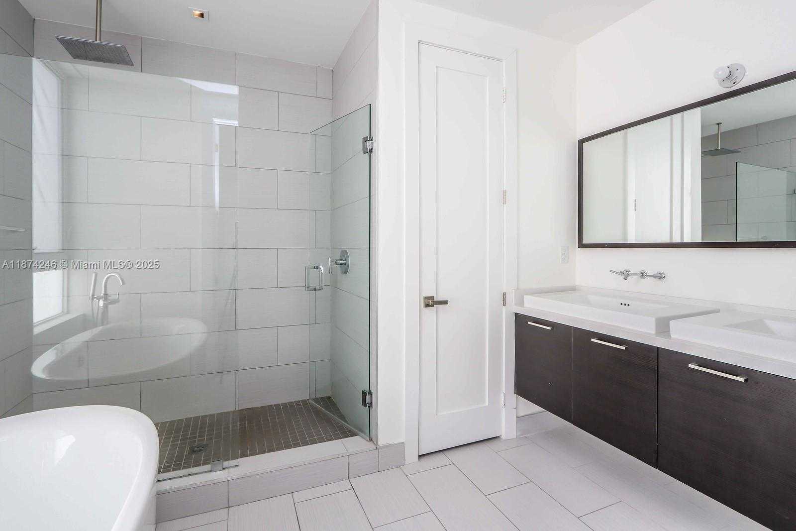 Small Image of 9123 NORTH WEST 33RD ST #9123, Doral Number 14