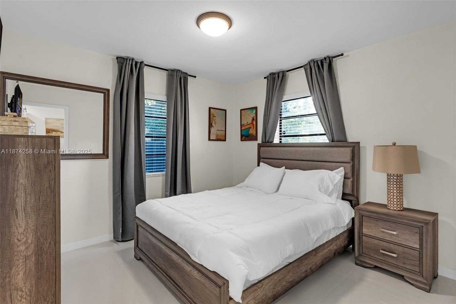 Small Image of 1075 NORTH EAST 12TH AVE #1075, Homestead Number 15