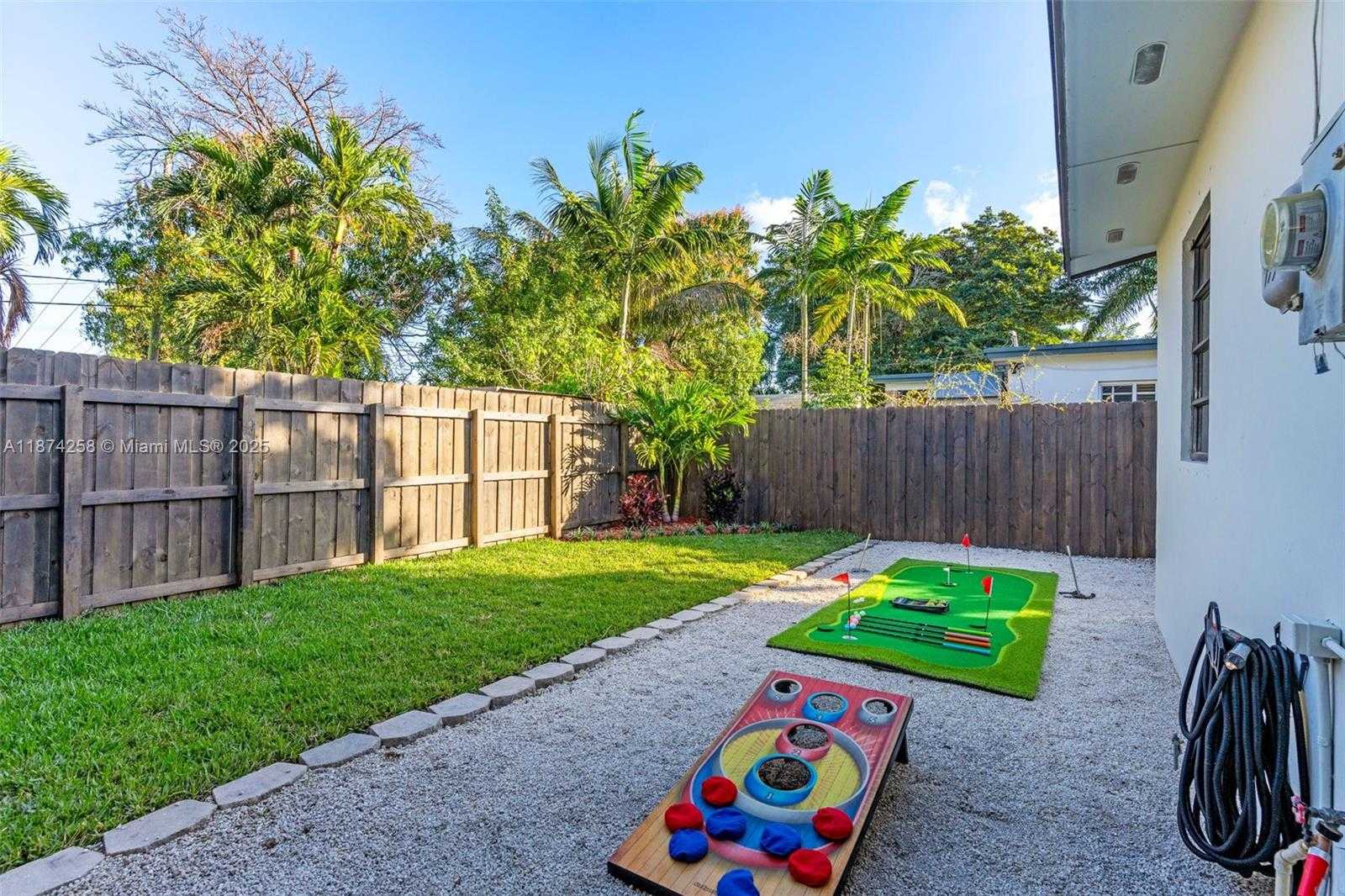 Small Image of 1075 NORTH EAST 12TH AVE #1075, Homestead Number 26
