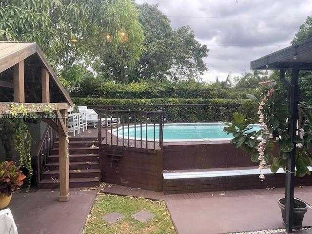 Small Image of 2701 SOUTH WEST 79TH AVE, Miami Number 18