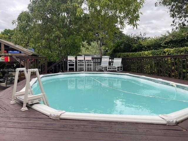 Small Image of 2701 SOUTH WEST 79TH AVE, Miami Number 22