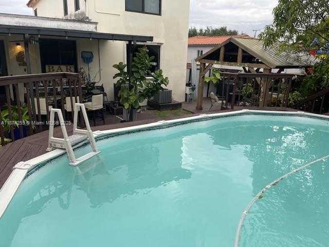 Small Image of 2701 SOUTH WEST 79TH AVE, Miami Number 24