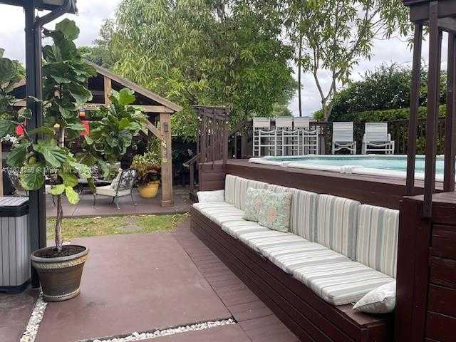Small Image of 2701 SOUTH WEST 79TH AVE, Miami Number 25