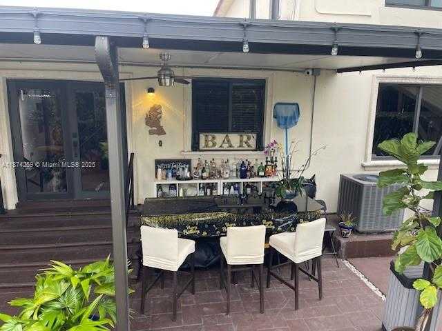 Small Image of 2701 SOUTH WEST 79TH AVE, Miami Number 28