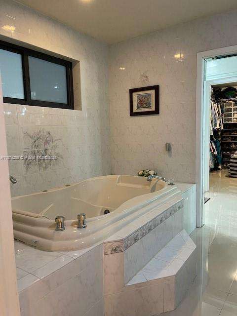 Small Image of 2701 SOUTH WEST 79TH AVE, Miami Number 38