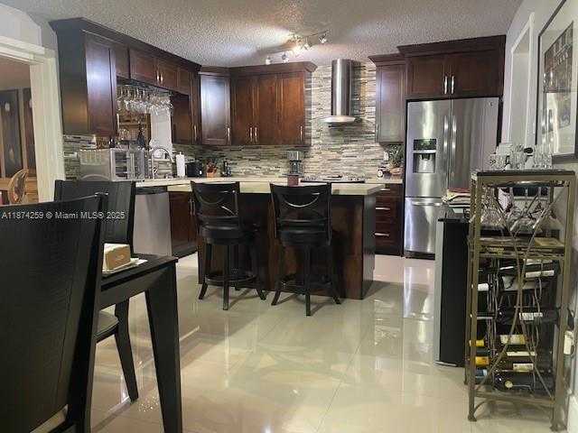 Small Image of 2701 SOUTH WEST 79TH AVE, Miami Number 8