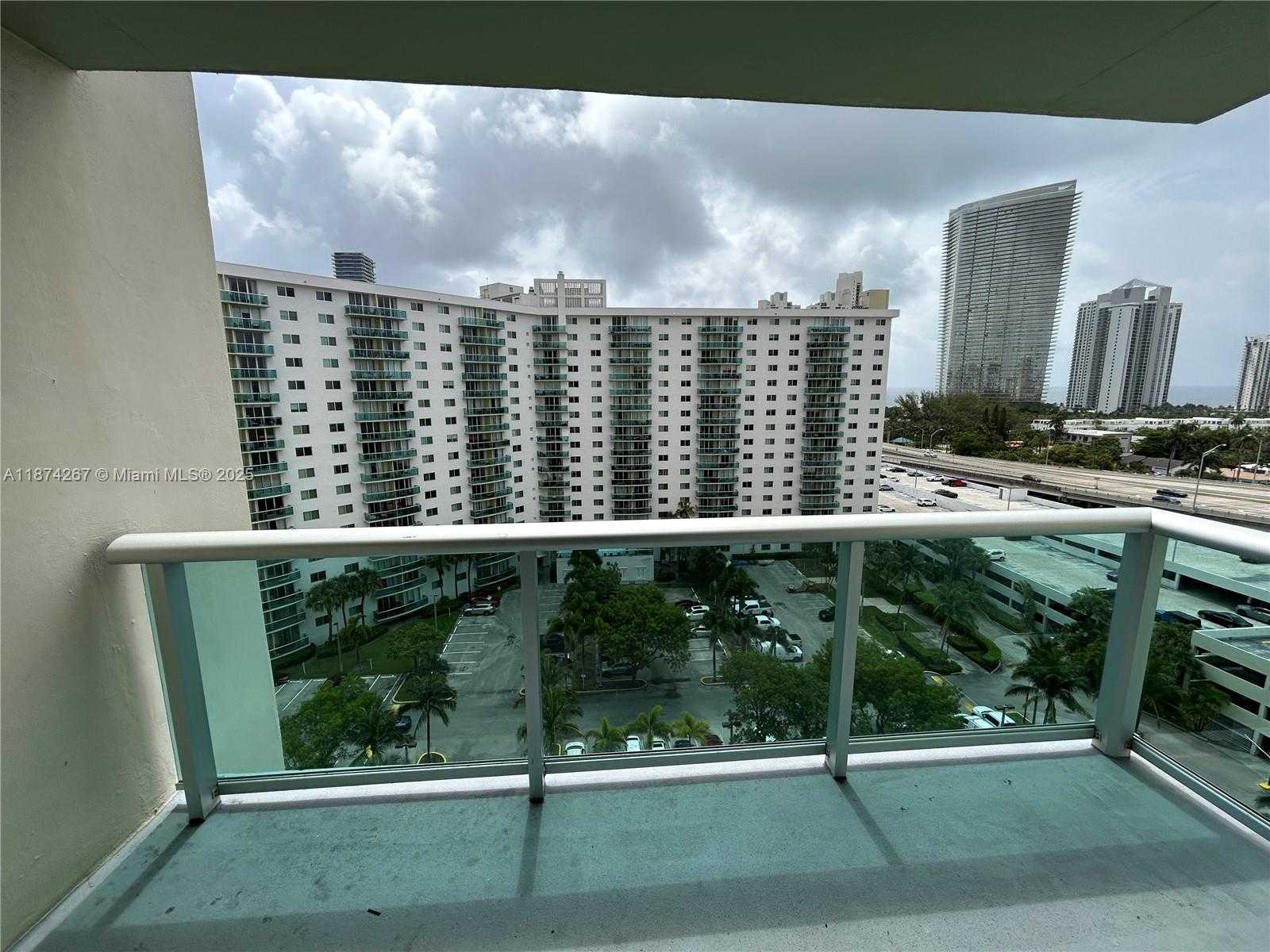 Small Image of 19390 COLLINS AVE #1212, Sunny Isles Beach Number 11