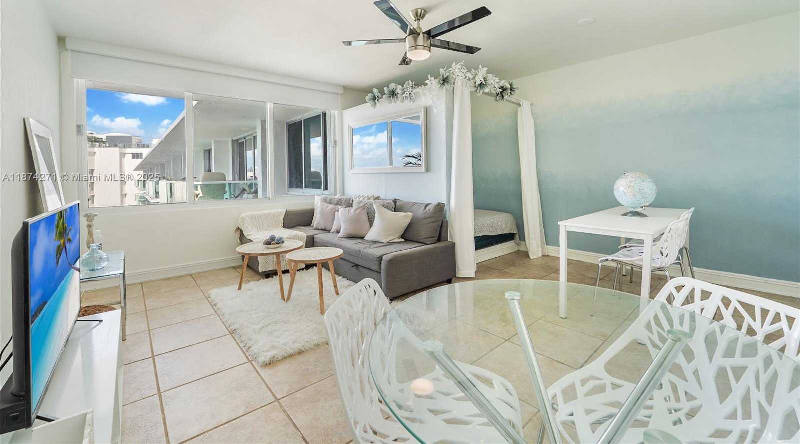 Small Image of 1000 WEST AVE #PH22, Miami Beach Number 2