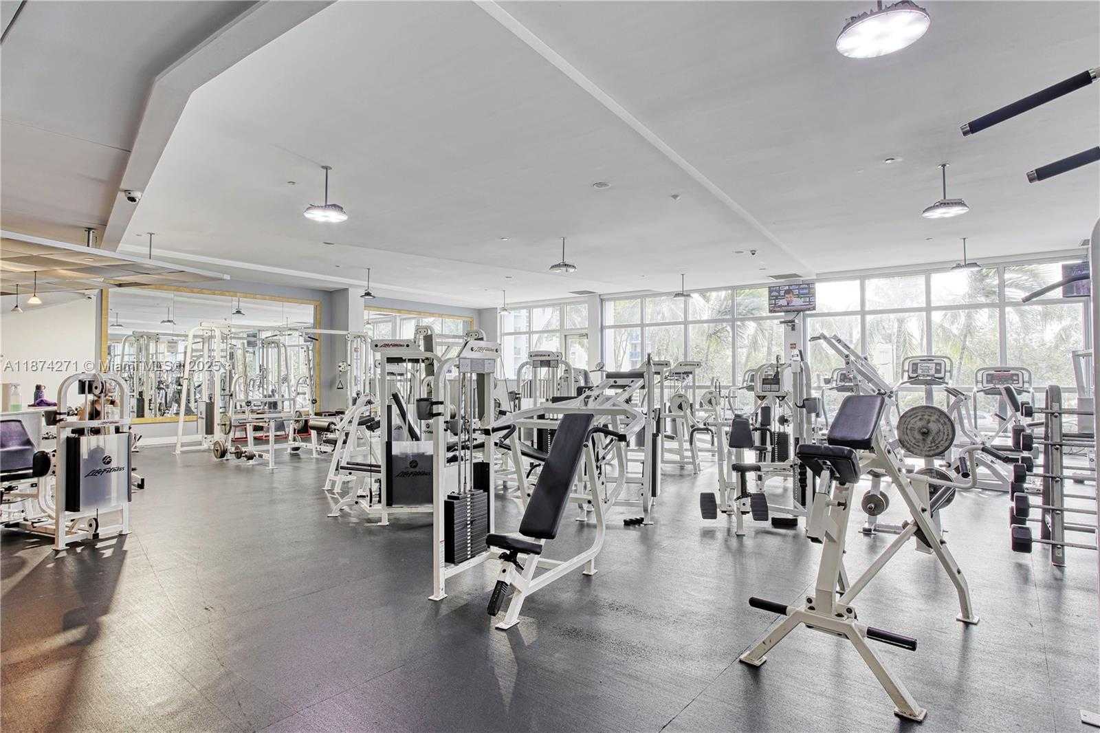 Small Image of 1000 WEST AVE #PH22, Miami Beach Number 28