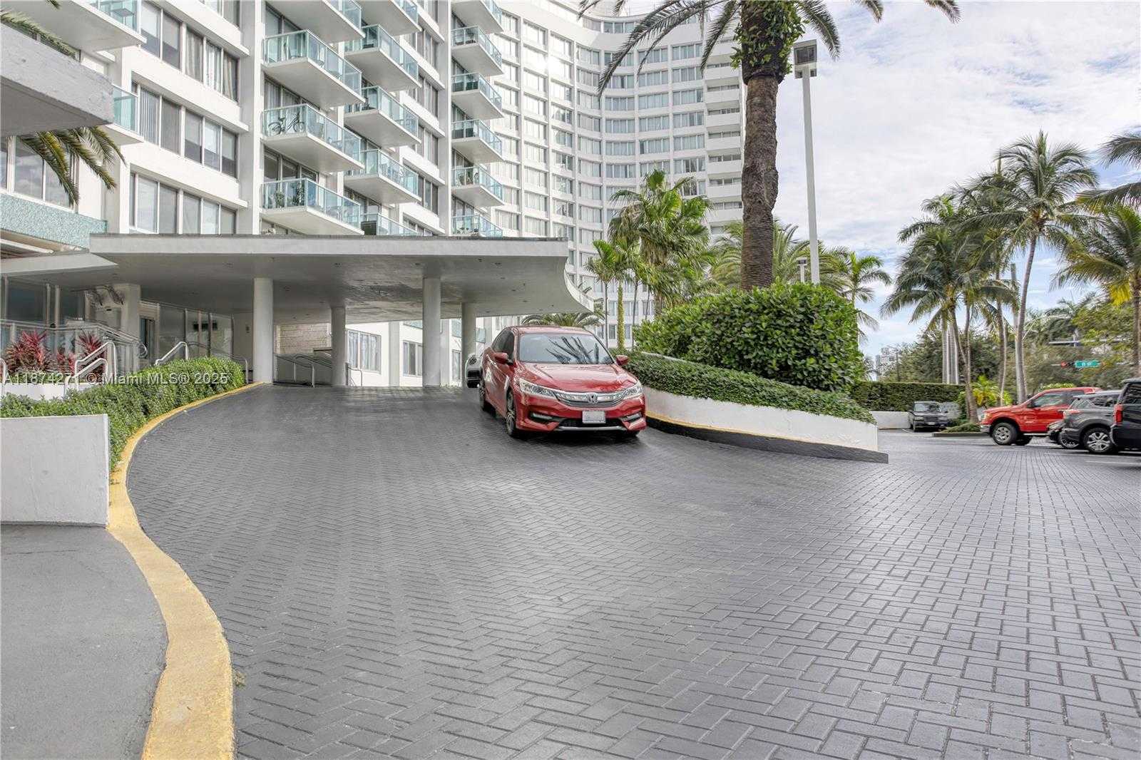 Small Image of 1000 WEST AVE #PH22, Miami Beach Number 30