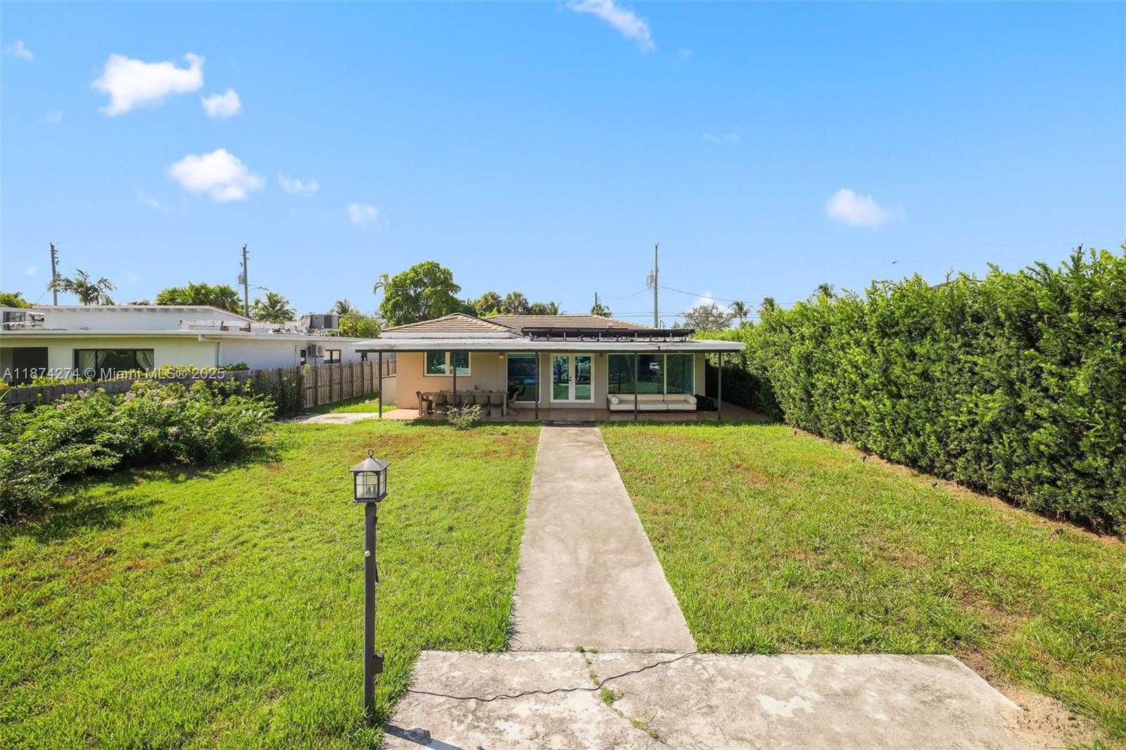 Small Image of 1681 DAYTONIA RD, Miami Beach Number 23