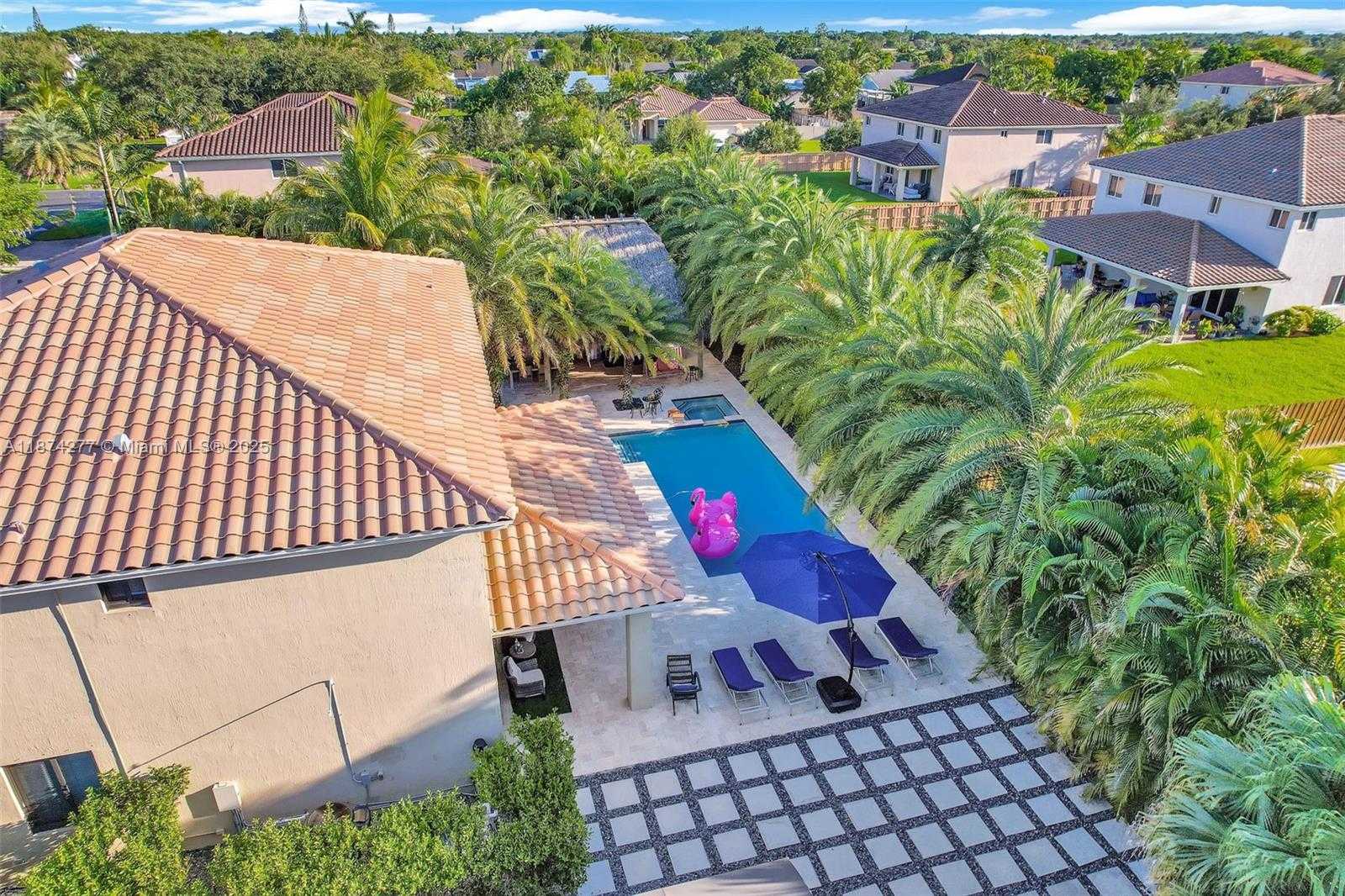Small Image of 2150 NORTH WEST 16TH PL, Homestead Number 79