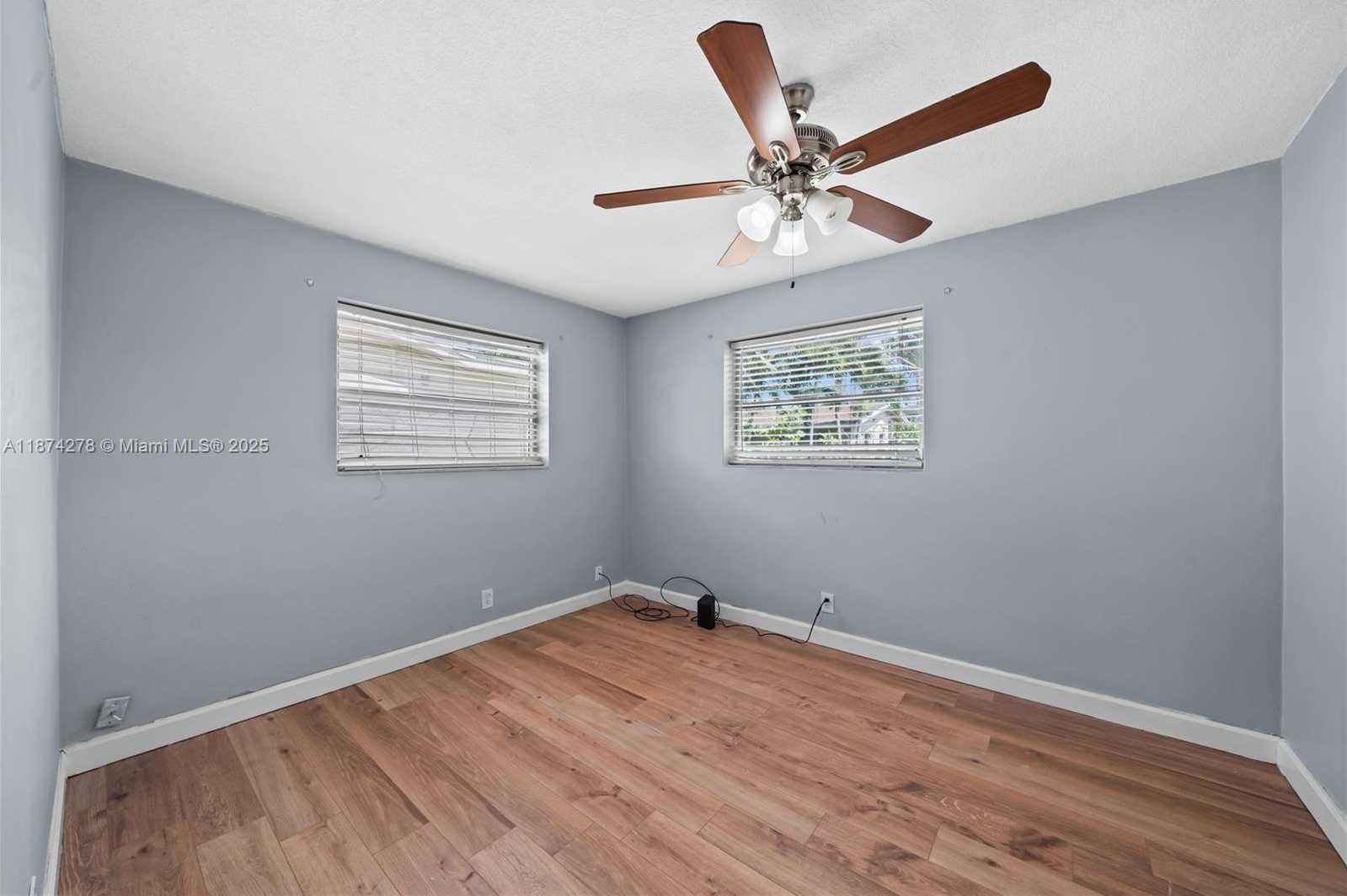 Small Image of 4938 NORTH WEST 54TH CT, Tamarac Number 14