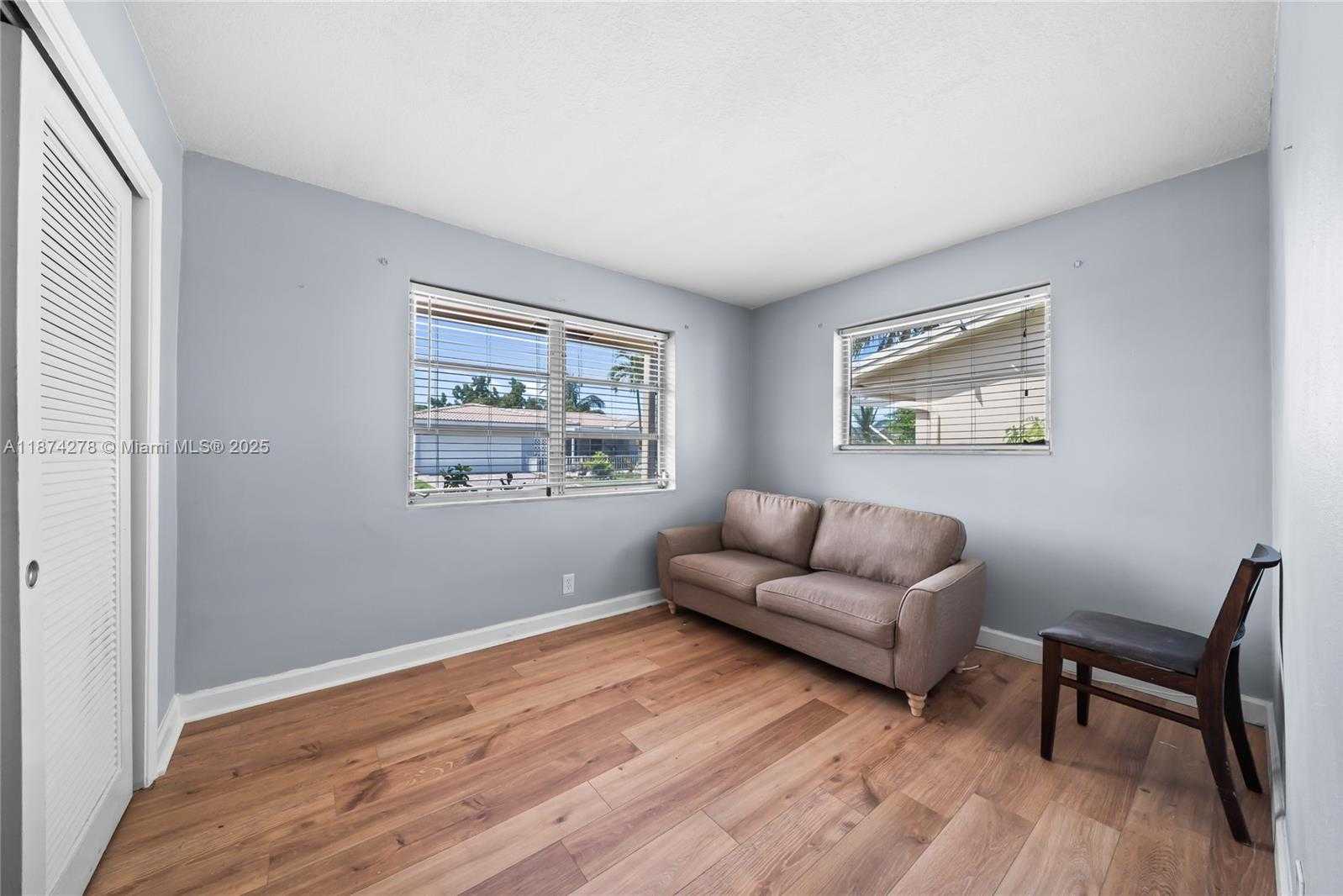 Small Image of 4938 NORTH WEST 54TH CT, Tamarac Number 18