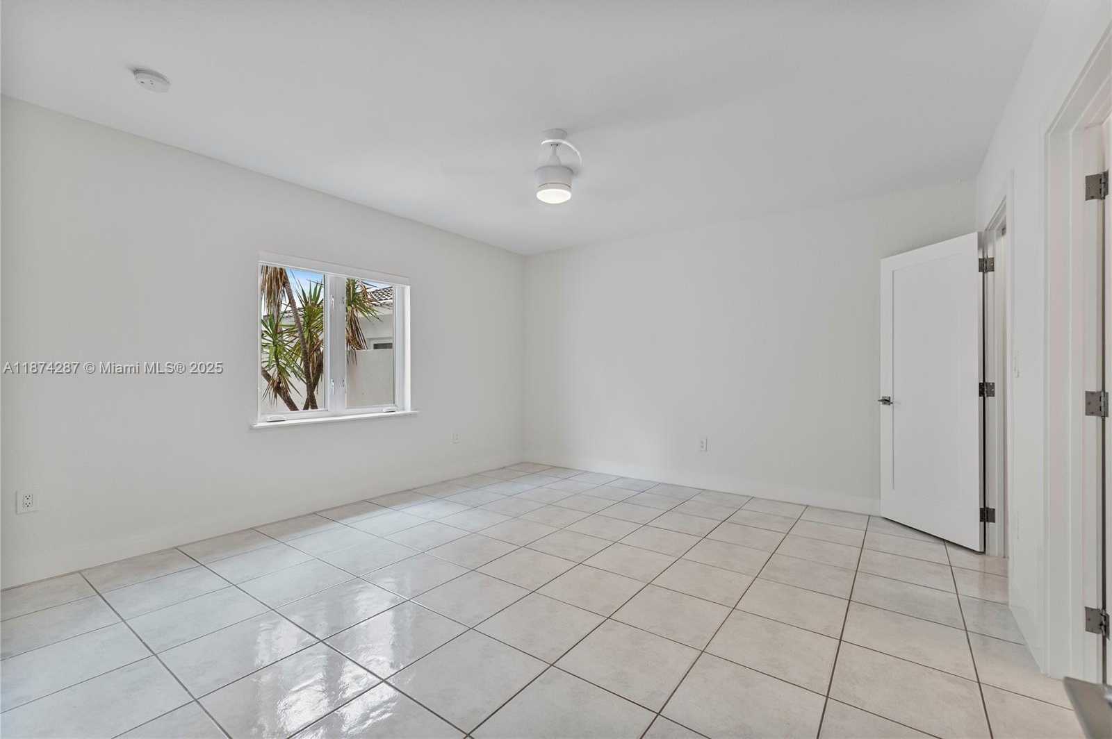 Small Image of 2356 SOUTH WEST 16TH AVE, Miami Number 12