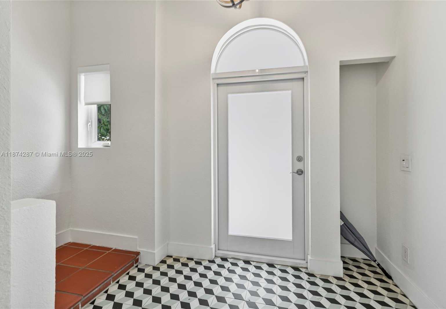 Small Image of 2356 SOUTH WEST 16TH AVE, Miami Number 2