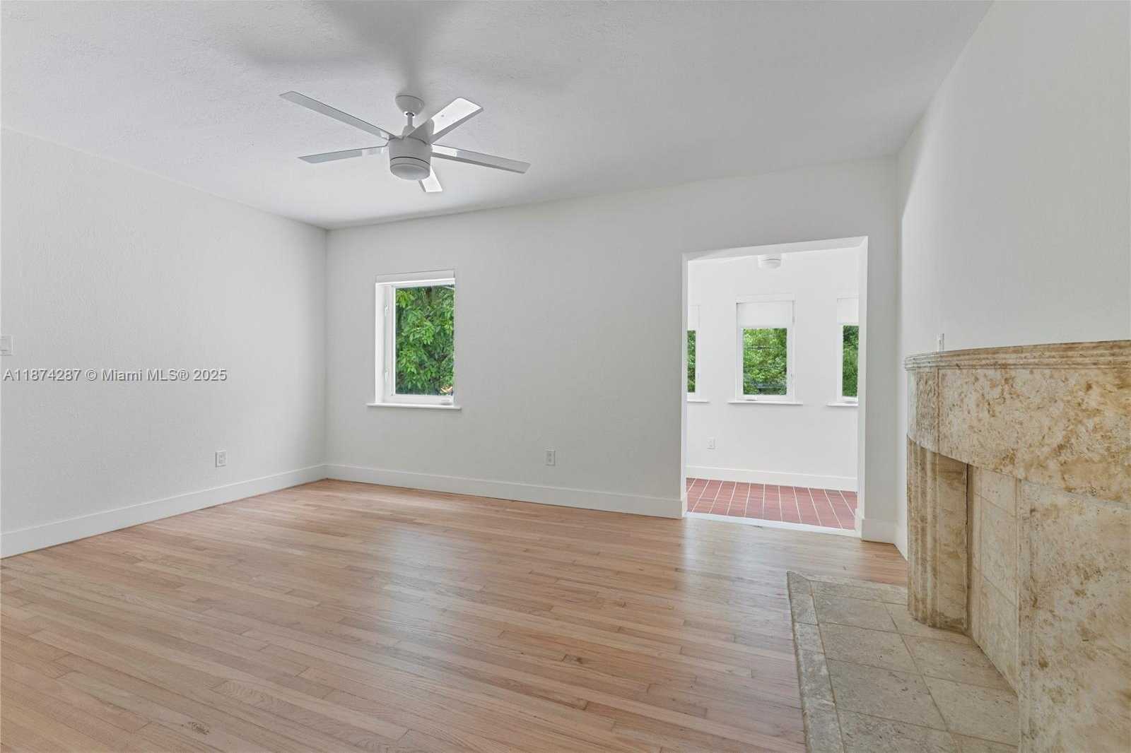Small Image of 2356 SOUTH WEST 16TH AVE, Miami Number 20